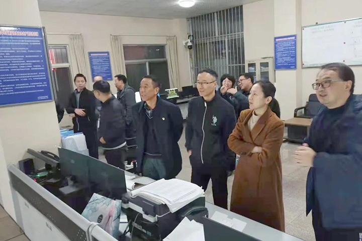 集团党委委员、财务总监莫晓丹一行赴陆东贝斯特bst2288矿开展党建、生产经营工作调研